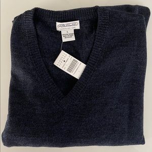 Men’s Piatelli Barney’s New York Blue V-Neck Sweater large